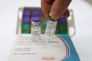 Dengue SC: Saúde amplia vacinação contra a dengue para adolescentes em todos os municípios