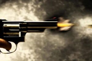 Disparos em via pública deixam vítima fatal e homem em estado grave em Piçarras