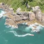 Bombeiros buscam tripulante desaparecido após incidente com jet ski  no litoral catarinense