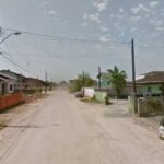 Trio encapuzado invade residência, faz reféns e executa homem a tiros em Joinville