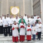 Padre Mariano Weizenmann se despede de Brusque com missa em ação de graças