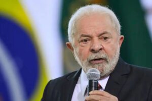 Lula condena ataque dos EUA à Venezuela e fala em ameaça à paz global