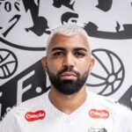 Santos anuncia volta de Gabigol, revelado nas categorias de base