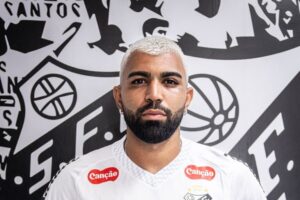 Santos anuncia volta de Gabigol, revelado nas categorias de base