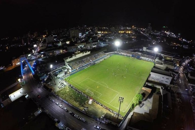 Avenida Lauro Müller sofre interdição pontual nesta quarta-feira