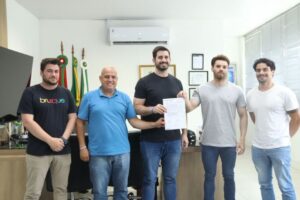 Prefeituras de Brusque e Guabiruba oficializam projeto de nova ligação viária