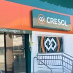 Dupla armada invade agência e foge de moto em Benedito Novo