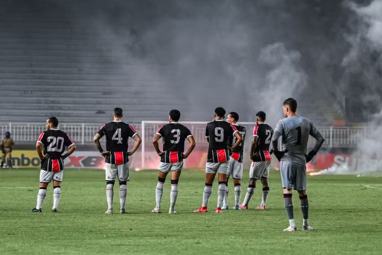 Joinville é rebaixado para a Série B do Catarinense no ano do cinquentenário