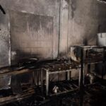 Incêndio deixa homem ferido e destrói parte de imóvel em Porto Belo