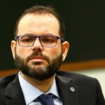Relator no TSE vota contra cassação do senador catarinense Jorge Seif
