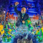 Escola que homenageou Lula é rebaixada no Carnaval do Rio