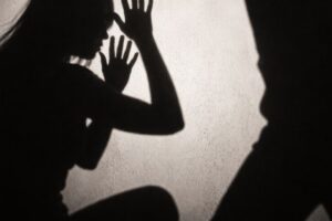 Pai é denunciado por sequestro, feminicídio e ocultação de cadáver de adolescente de Itajaí