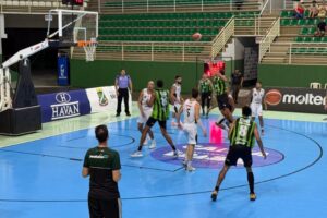 Brusque vence na estreia da Liga Ouro em jogo decidido nos segundos finais