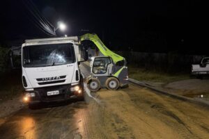 Secretaria de Obras faz força-tarefa de limpeza após as chuvas em Brusque
