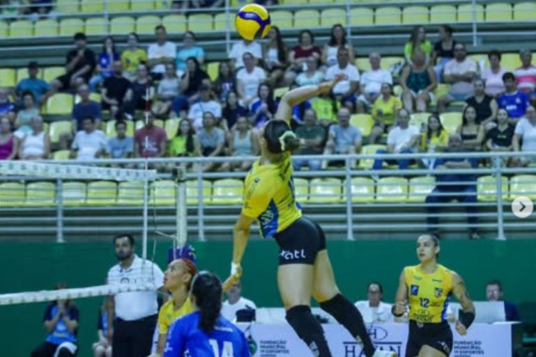 Abel Moda Vôlei conquista nova vitória em duelo emocionante pela Superliga B