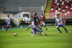 Carlos Renaux sofre a primeira derrota no Quadrangular do Rebaixamento