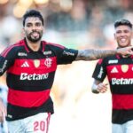 Paquetá desencanta, Flamengo vence Botafogo e vai à semi do Carioca
