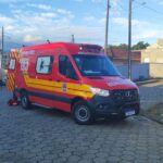 Criança de 6 anos fica ferida após ser atingida por motocicleta em Gaspar