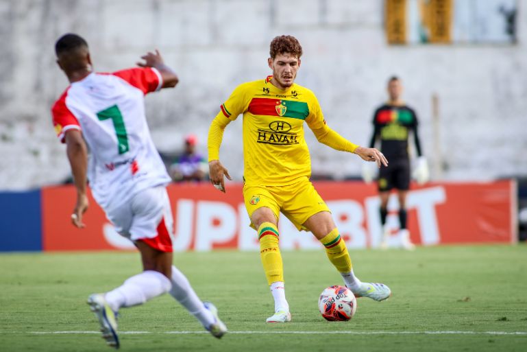 Com um a menos, Brusque empata com o Concórdia fora de casa pelas quartas do Catarinense