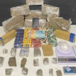 Polícia apreende mais de 14 kg de drogas e prende mulher por tráfico em Itajaí