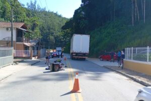 Atualização dos bombeiros: moto e pedestre ficam feridos na manhã de sábado