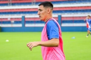 Pato Núñez deixa o Carlos Renaux e está perto de acerto com time da Série C do Brasileiro