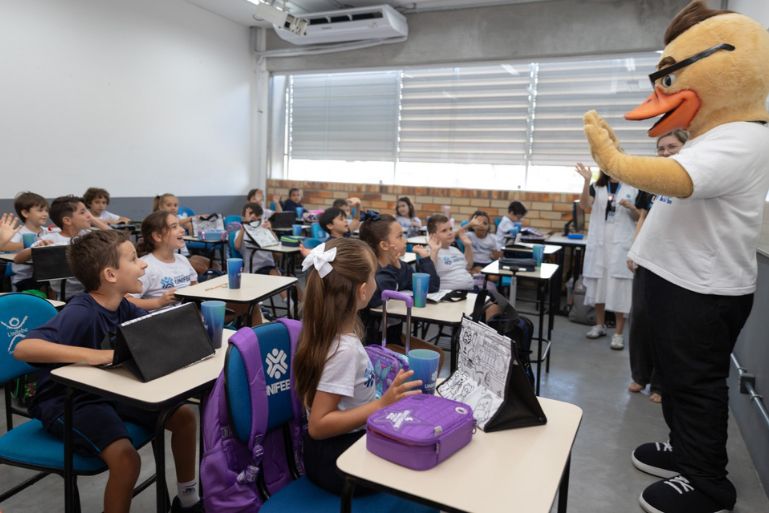 Colégio UNIFEBE recepciona estudantes para início do ano letivo 2026