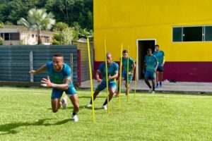Brusque intensifica treinos antes da semifinal contra a Chapecoense