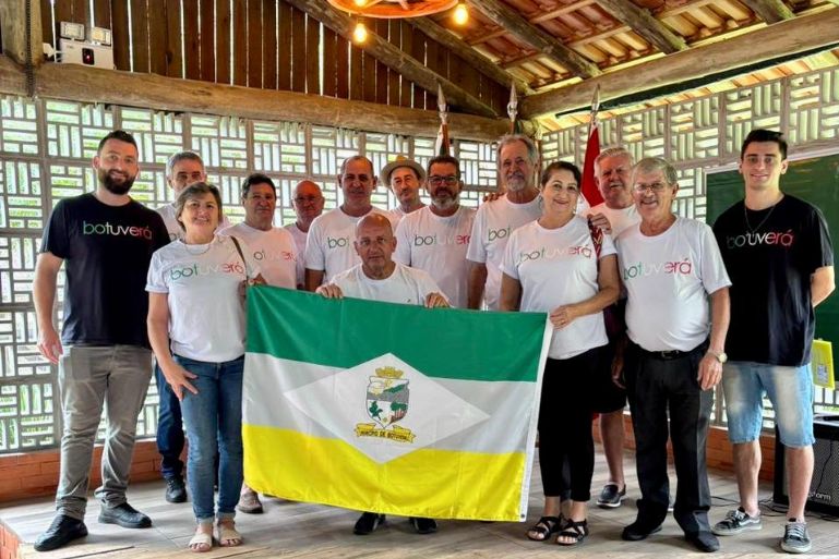 Terceira idade de Botuverá se destaca e garante vaga no estadual do JASTI