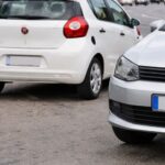 Motorista é conduzida ao hospital após acidente no Bairro Azambuja