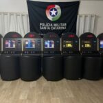 Denúncia leva PM a desarticular ponto de caça-níqueis em Blumenau