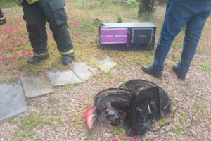 Ação rápida de vizinho evita propagação de incêndio em residência no Steffen