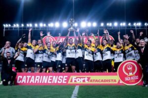 Criciúma vence Camboriú nos pênaltis e conquista a Taça Acesc 70 anos