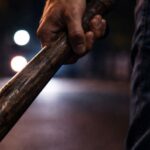 Homem é agredido com porrete em Blumenau