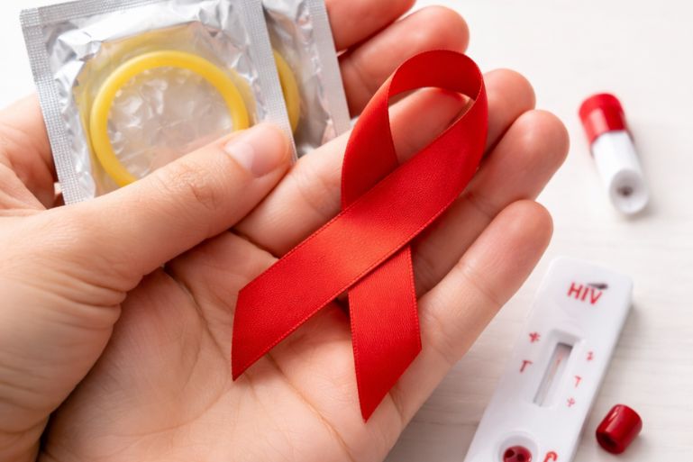Entenda o HIV, como se prevenir e a importância do teste