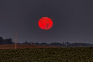 Eclipse lunar total poderá ser visto na madrugada de 3 de março