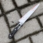 Homem é preso após tentar matar ex-companheira a facadas no Dia da Mulher em SC