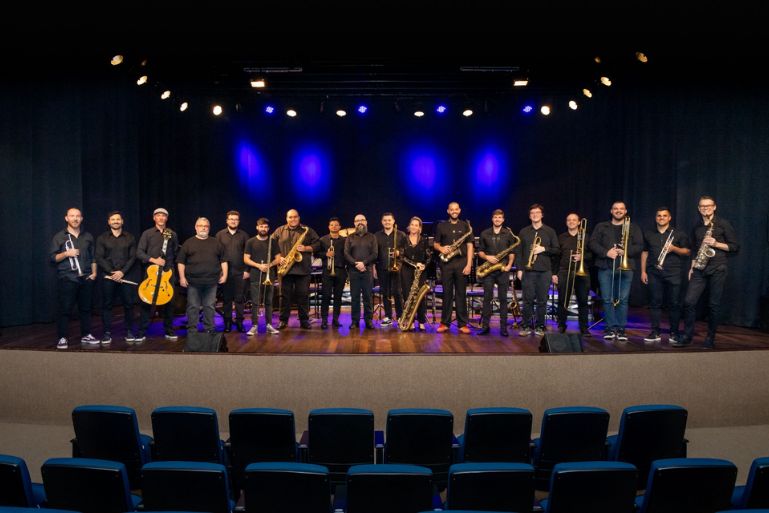 Big Band Brusque volta ao palco nesta segunda-feira (23)