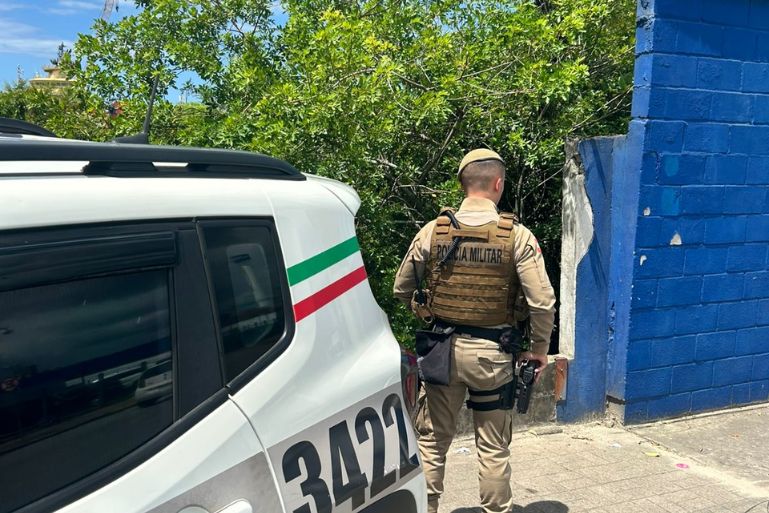 Corpo com marcas de violência é localizado às margens de rio em Itajaí