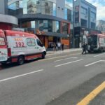 Idoso fica gravemente ferido após acidente entre bicicleta e carro em Brusque