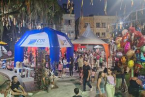 Famílias se divertem com atividades gratuitas na Ostern Brusque