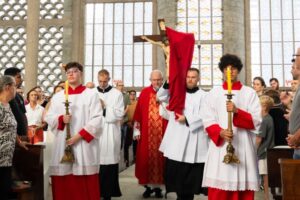 Paróquia SLG divulga programação de celebrações da Semana Santa