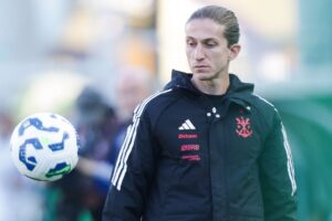 Filipe Luís não é mais técnico do Flamengo