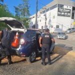 Fiscalização flagra crianças transportadas de forma irregular a caminho da escola