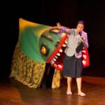 Brusque recebe três espetáculos gratuitos com a atriz Vanderleia Will