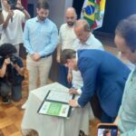 Governador anuncia investimentos na saúde e infraestrutura em Brusque