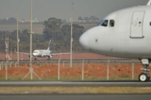 Após ameaça de bomba, voo da Latam de Brasília a São Paulo é adiado