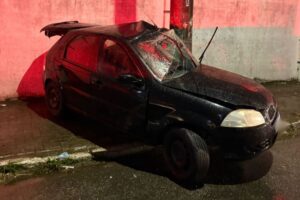 Menino desmaia e tem suspeita de traumatismo após colisão em poste