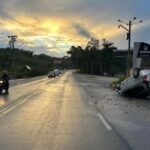 SC-108: Colisão envolvendo carro com placas de Brusque termina em capotamento