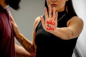 Protocolo “Não é Não” amplia proteção às mulheres em bares, casas noturnas e eventos